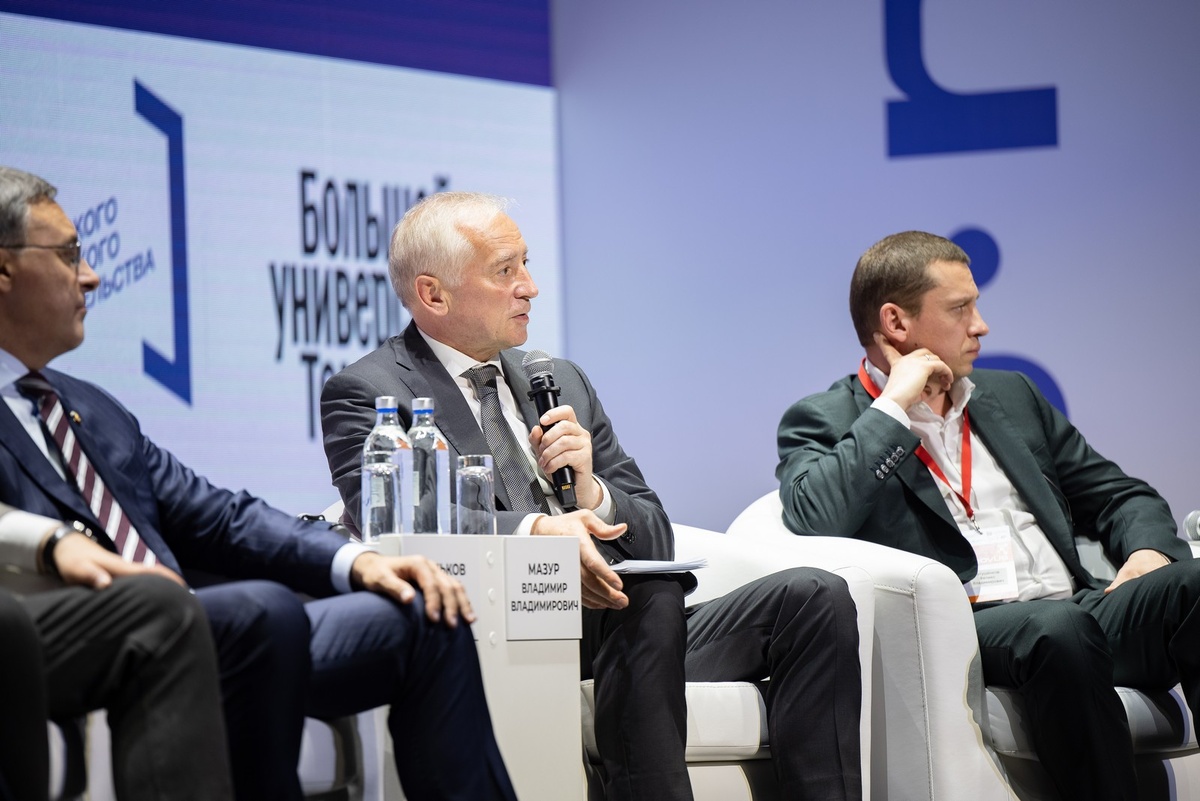 Губернатор Томской области Владимир Мазур