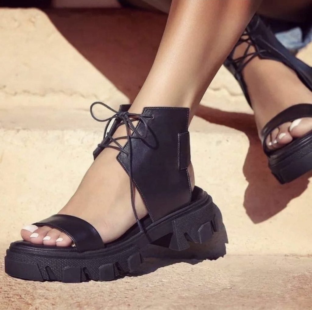 Летние тренды в обуви, в которых реально удобно