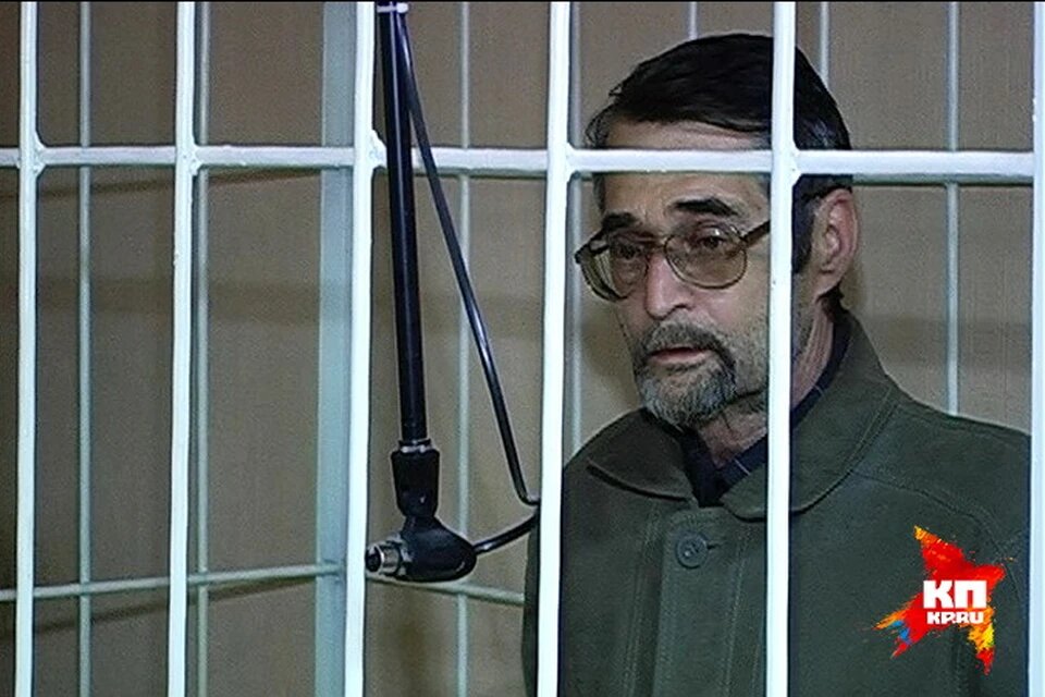 Чемпиона мира по карате Антона Лебедева расстрелял пенсионер-автослесарь Николай Лебедев, который ремонтировал его авто.