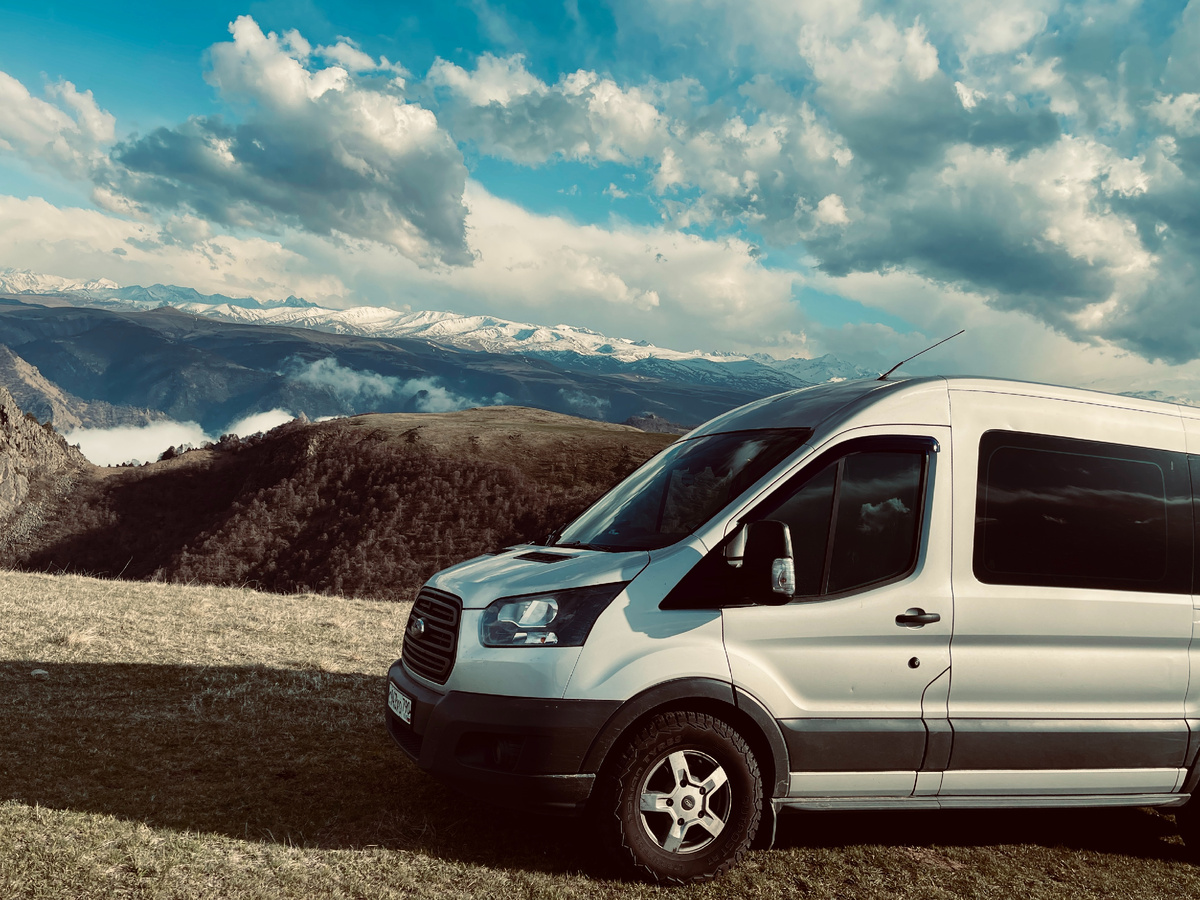 Форд транзит на просторах и рабочих командировок