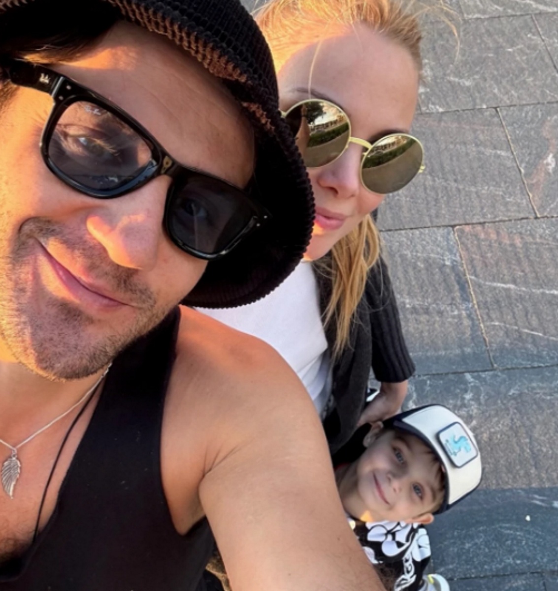 Марк Богатырев с Татьяной Арнтгольц и сыном Данилой. Фото: соцсети