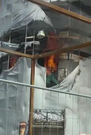    Фото: скриншот видео из Telegram-канала «Мегаполис | ДТП и ЧП | Санкт-Петербург | Питер»