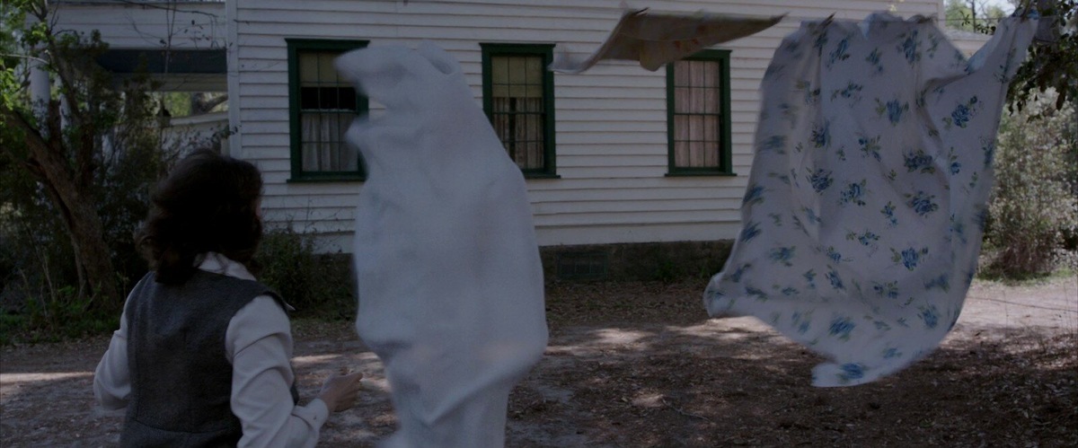 Кадр из фильма "Заклятие"