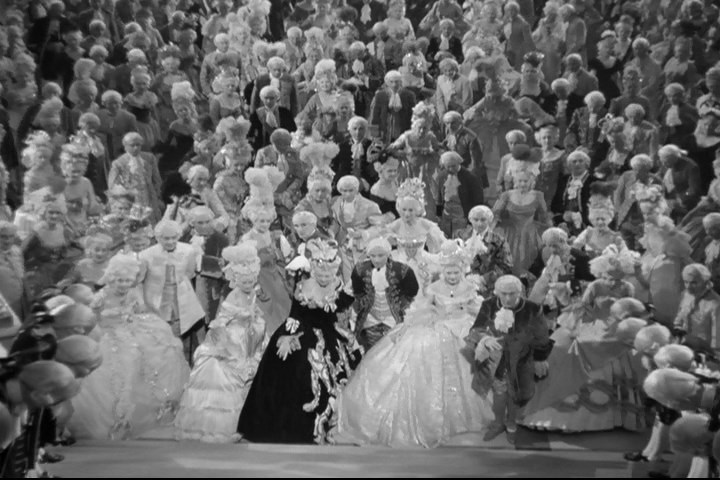 Кадр из фильма "Мария-Антуанетта", 1938