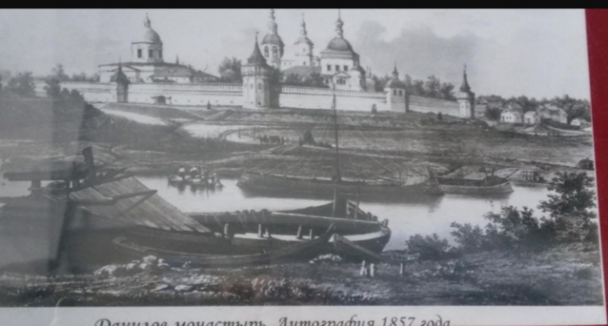 Вот так монастырь выглядел в конце 19 века. Монастырь пережил годы становления и расцвета, годы упадка, разорения и возрождения