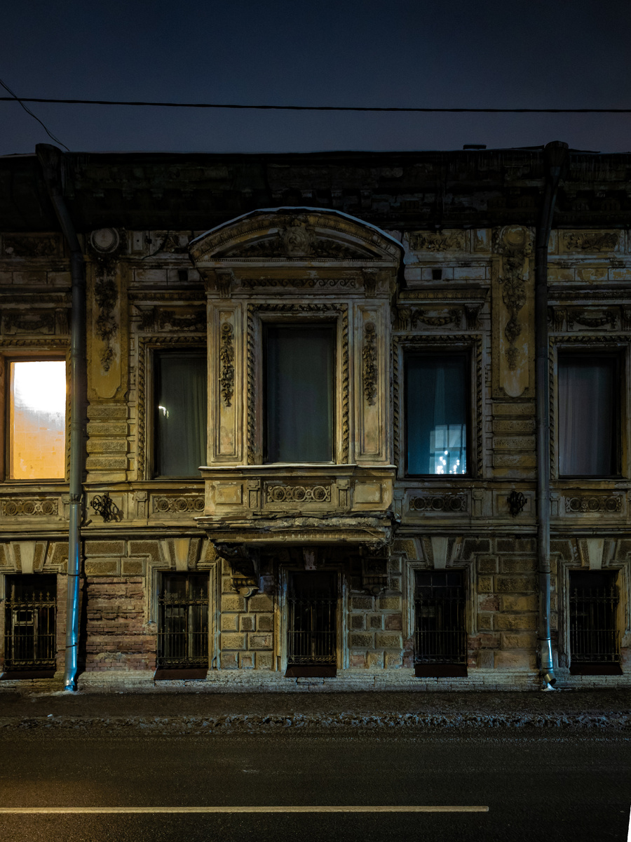 Фасад особняка Брусницыных 