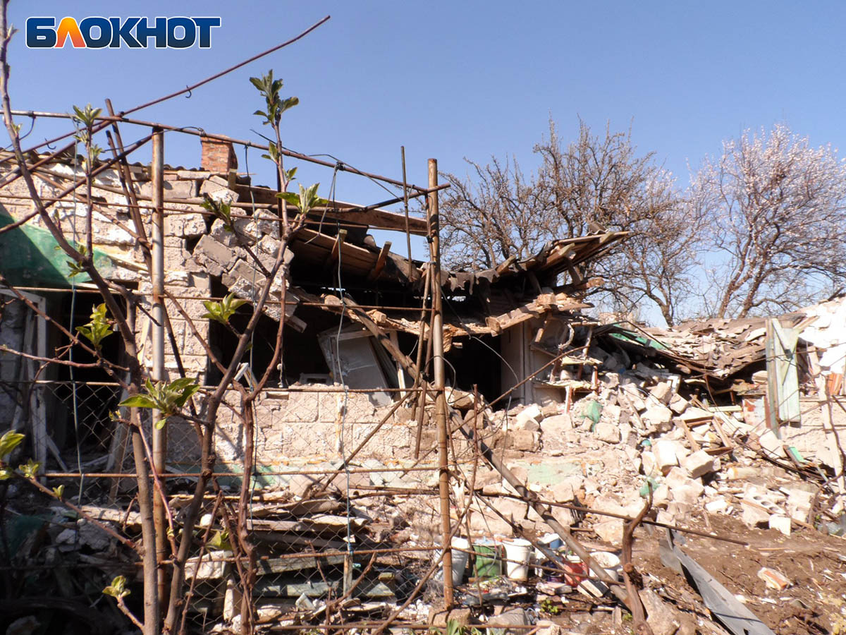 Полностью разрушенный дом Ольги Русановой Фото: «Блокнот Донецк»