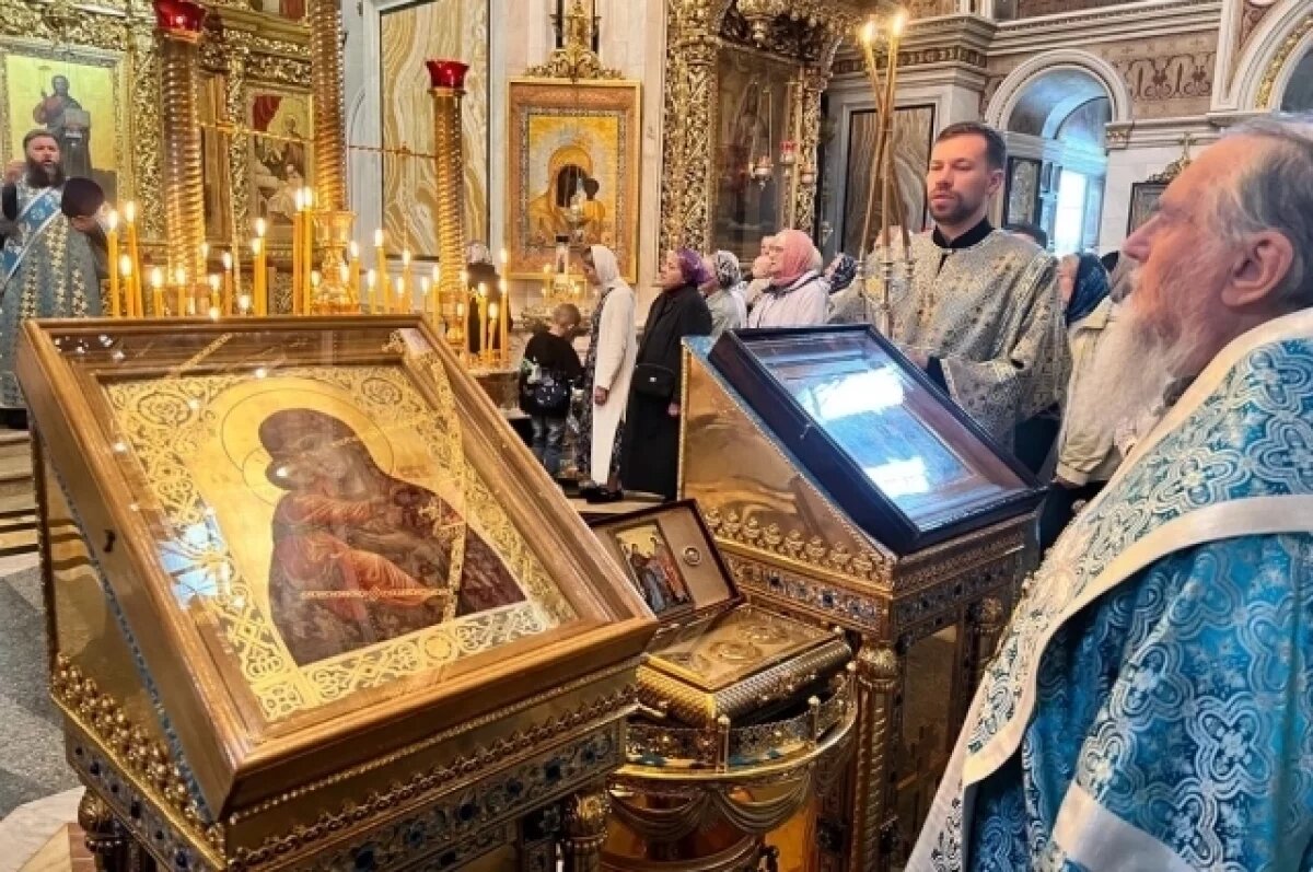    В Уфу прибыл ковчег с частью чудотворного Пояса Богородицы