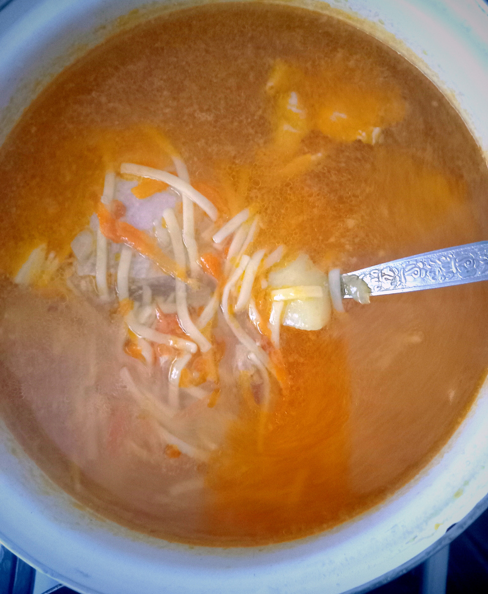 Суп куриный