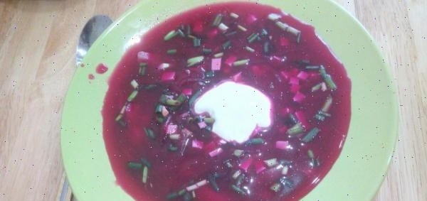 Холодничок, да со сметанкой, да с черным хлебушком 🤤