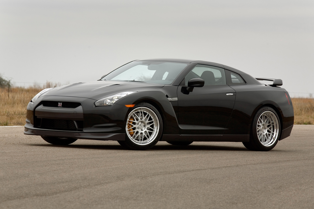 Nissan GT-R