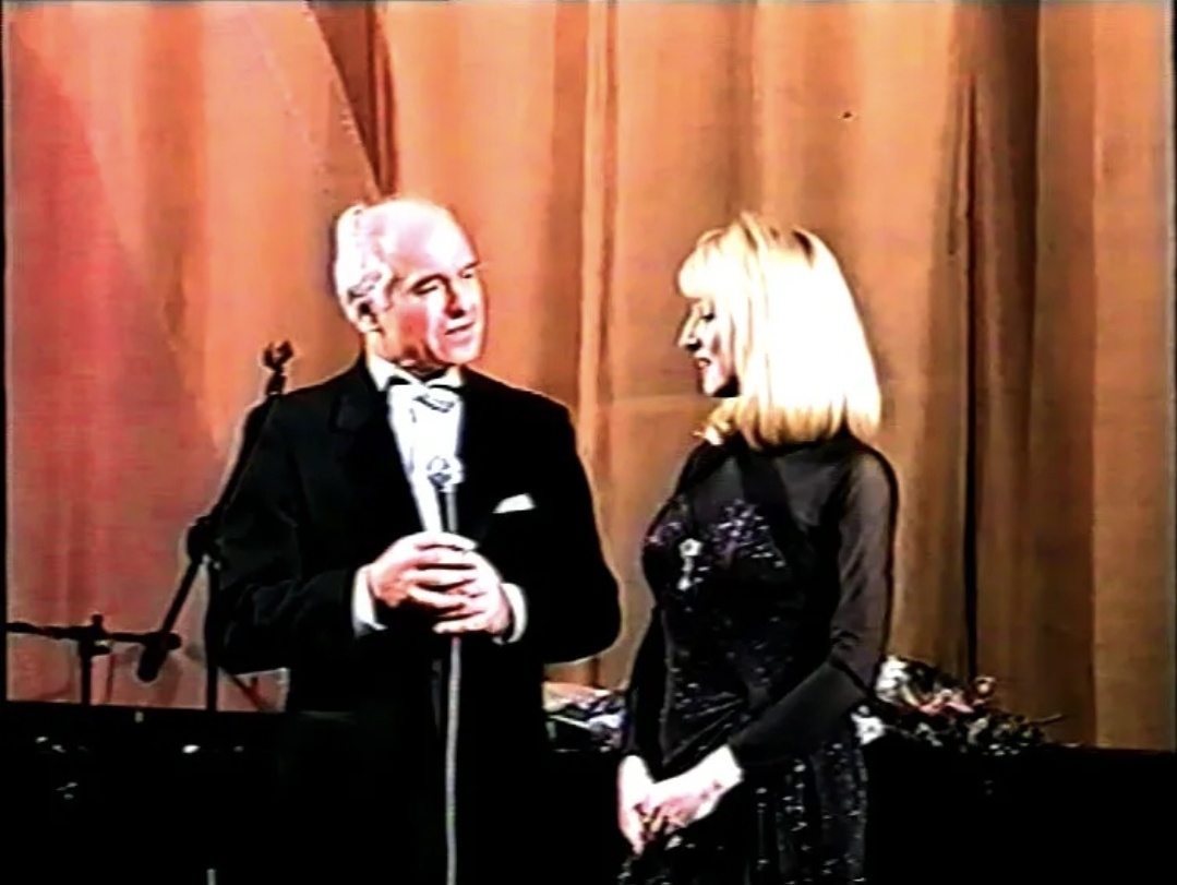 Евгений Дога и Галина Конышева. Творческий вечер Евгения Доги в ЦДРИ, 1996. Фото из моего архива.