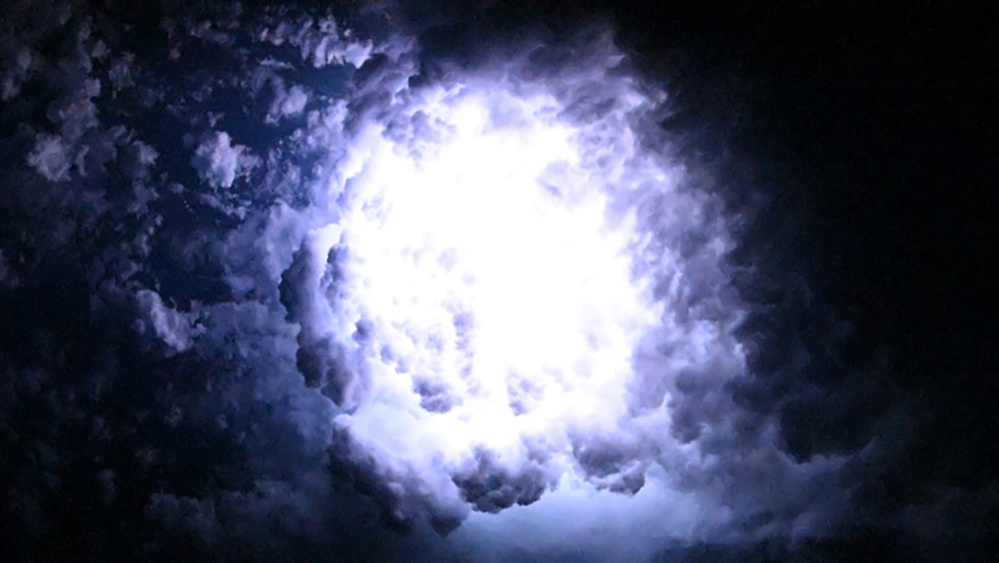     Фото: Nichole Ayers/NASA