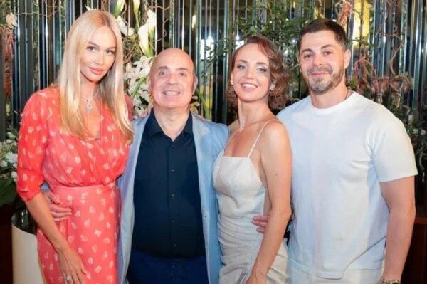    Виктория Лопырева и Игорь Булатов. Фото: КП