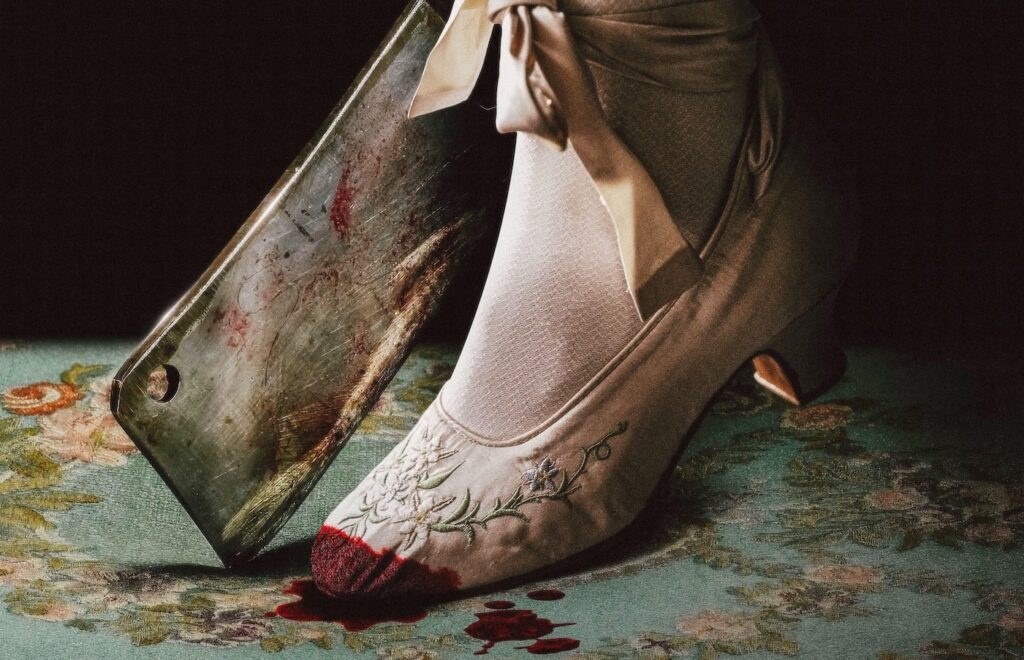  Фильм "Гадкая сестра"