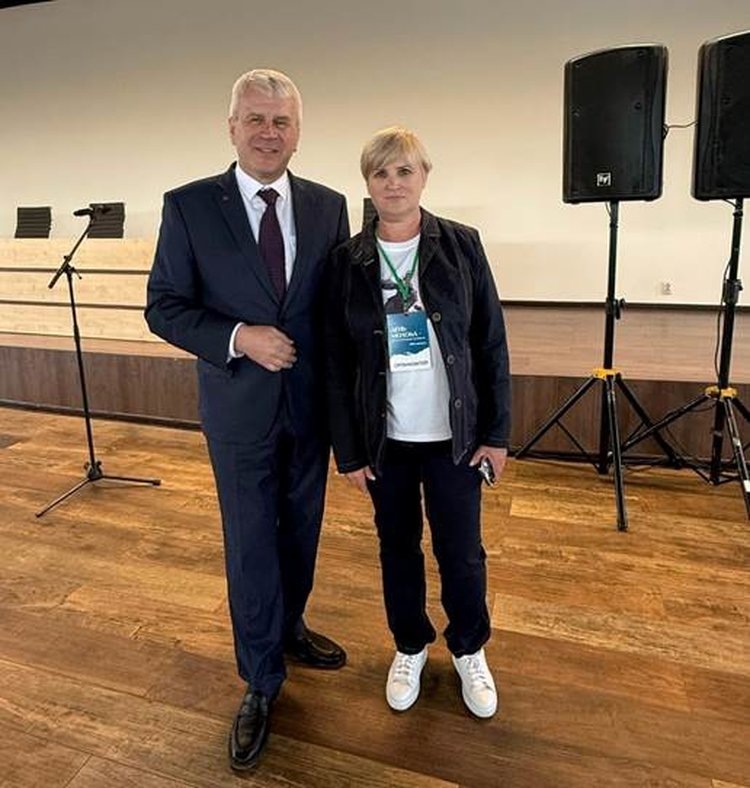 Олег Беляев и Наталья Зубарева📷    «Щёлково Агрохим» поддерживает интерес к сельхозпрофессиям
