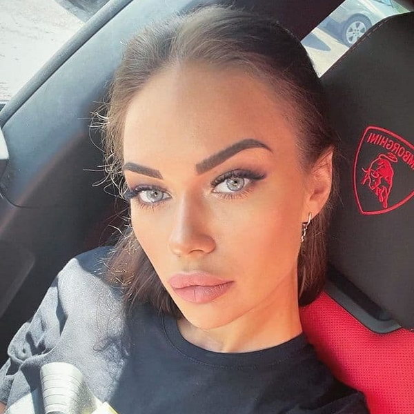     Яна Кошкина рассталась с мужем