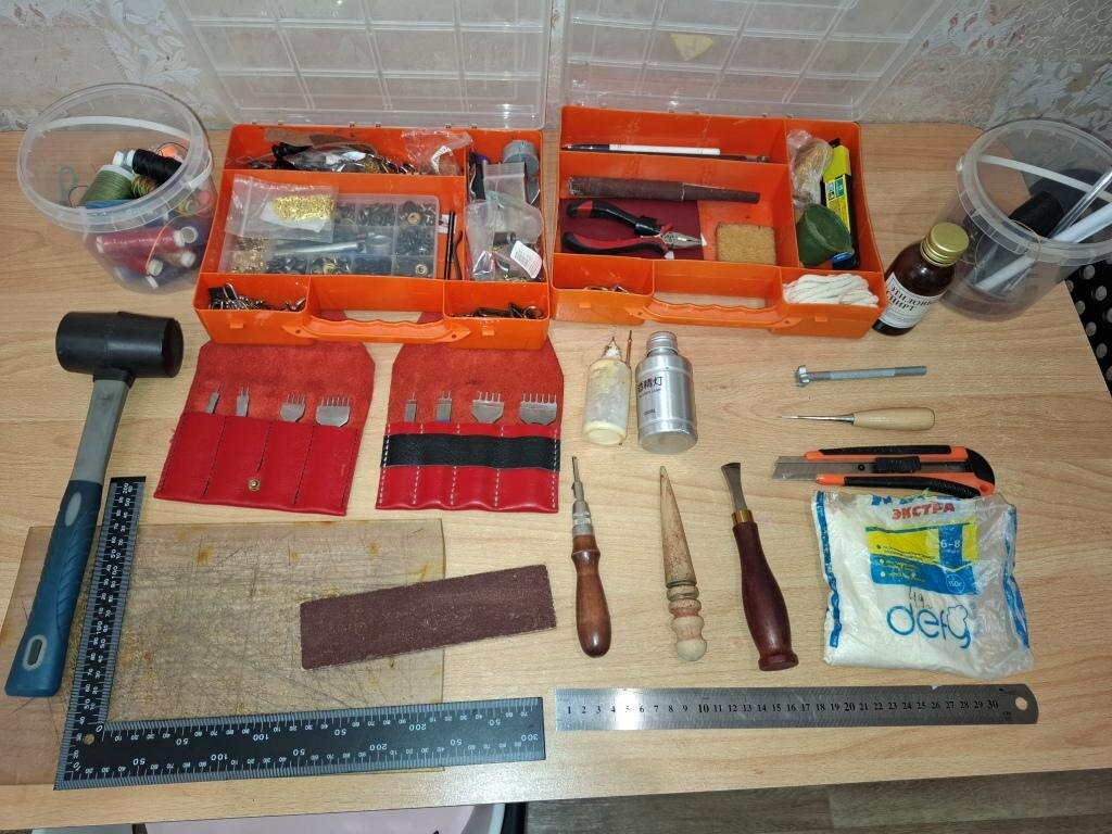 На примере мой скромный инструмент