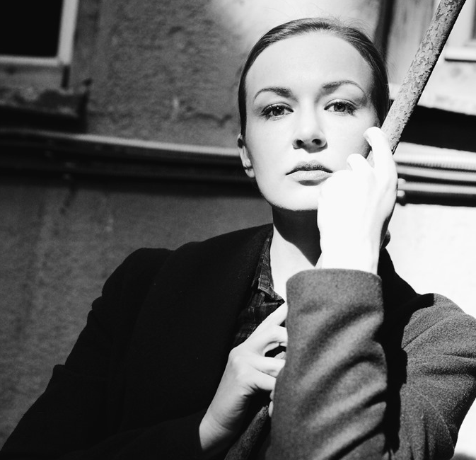 Анна.