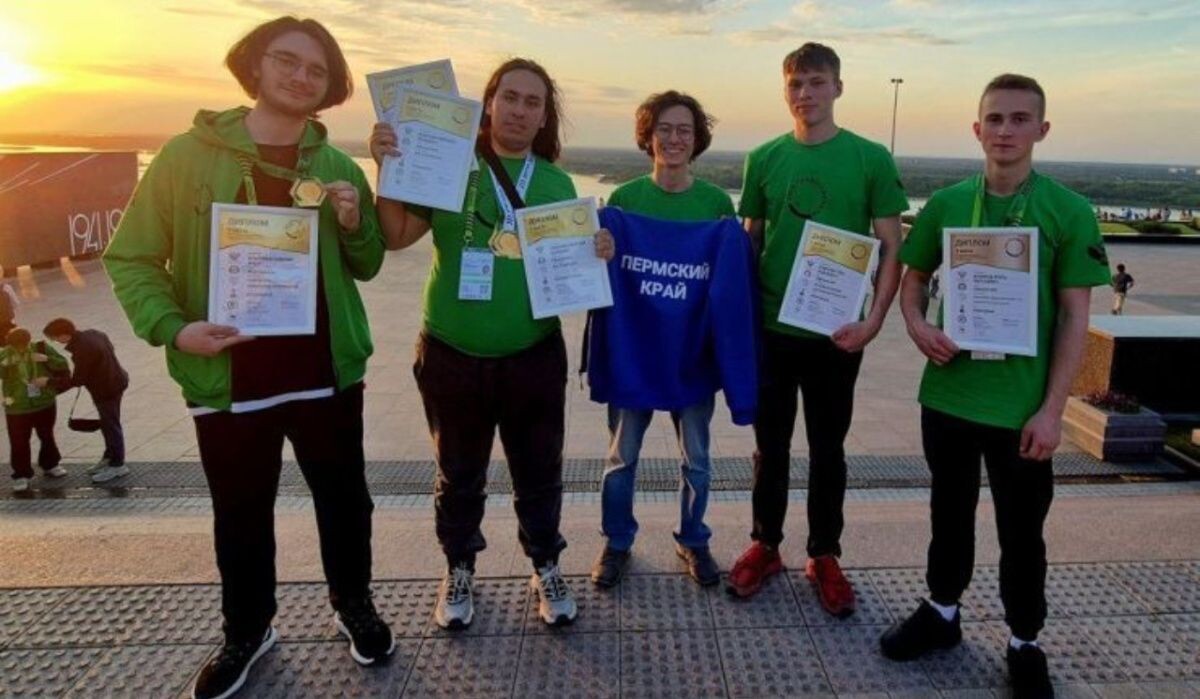     Финалисты чемпионата «Профессионалы». Источник: permkrai.ru Автор фото: Пресс-служба Правительства Пермского края