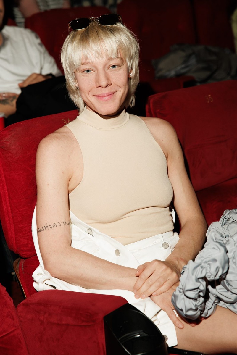 Листайте вправо, чтобы увидеть больше изображений