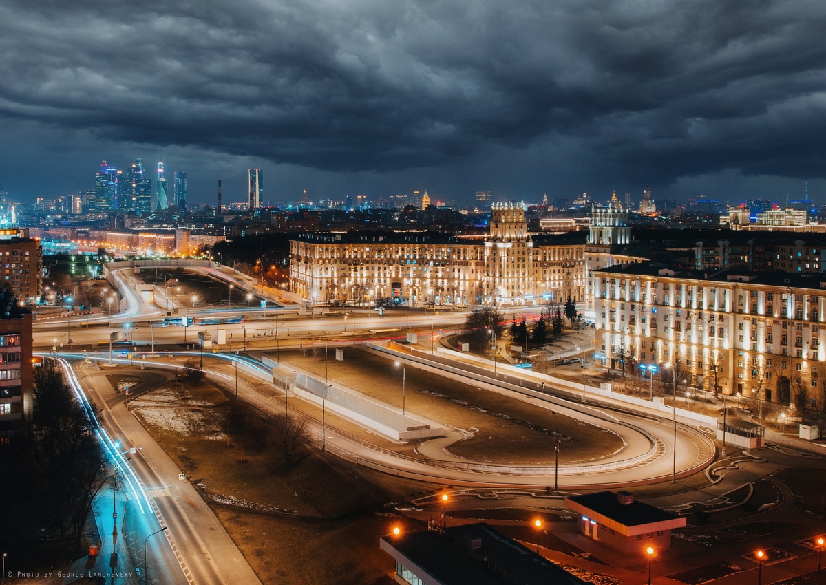 Площадь Гагарина.