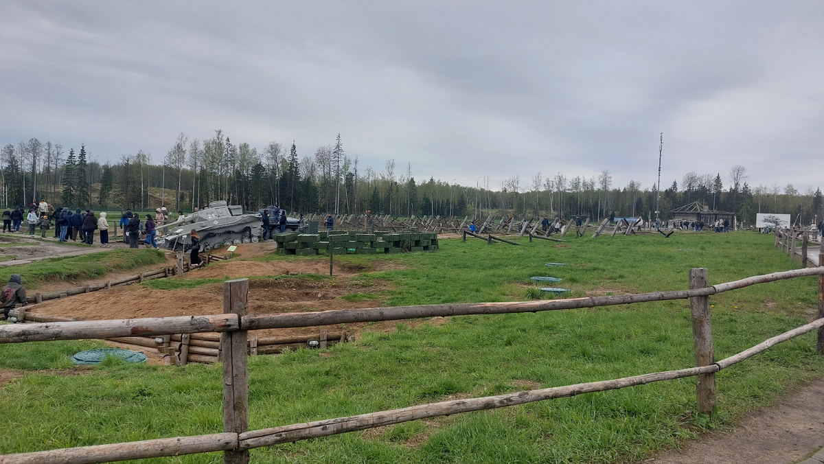 Поле Победы