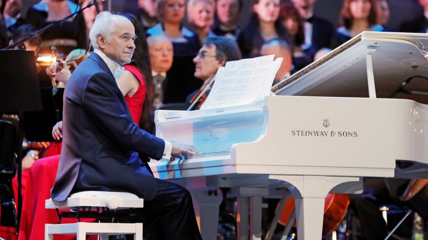    Фото: Михаил Джапаридзе/ТАСС; 5-tv.ru