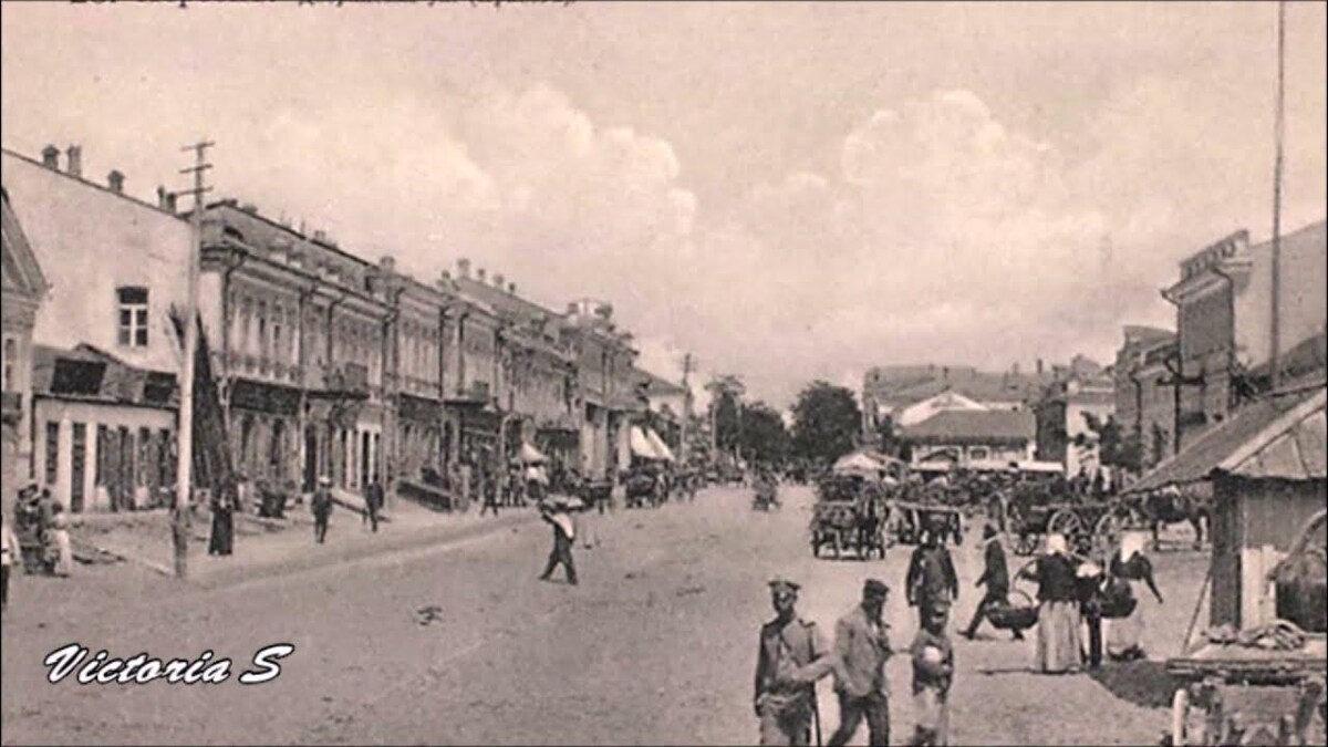 На Привозе в Херсоне. Источник i.ytimg.com