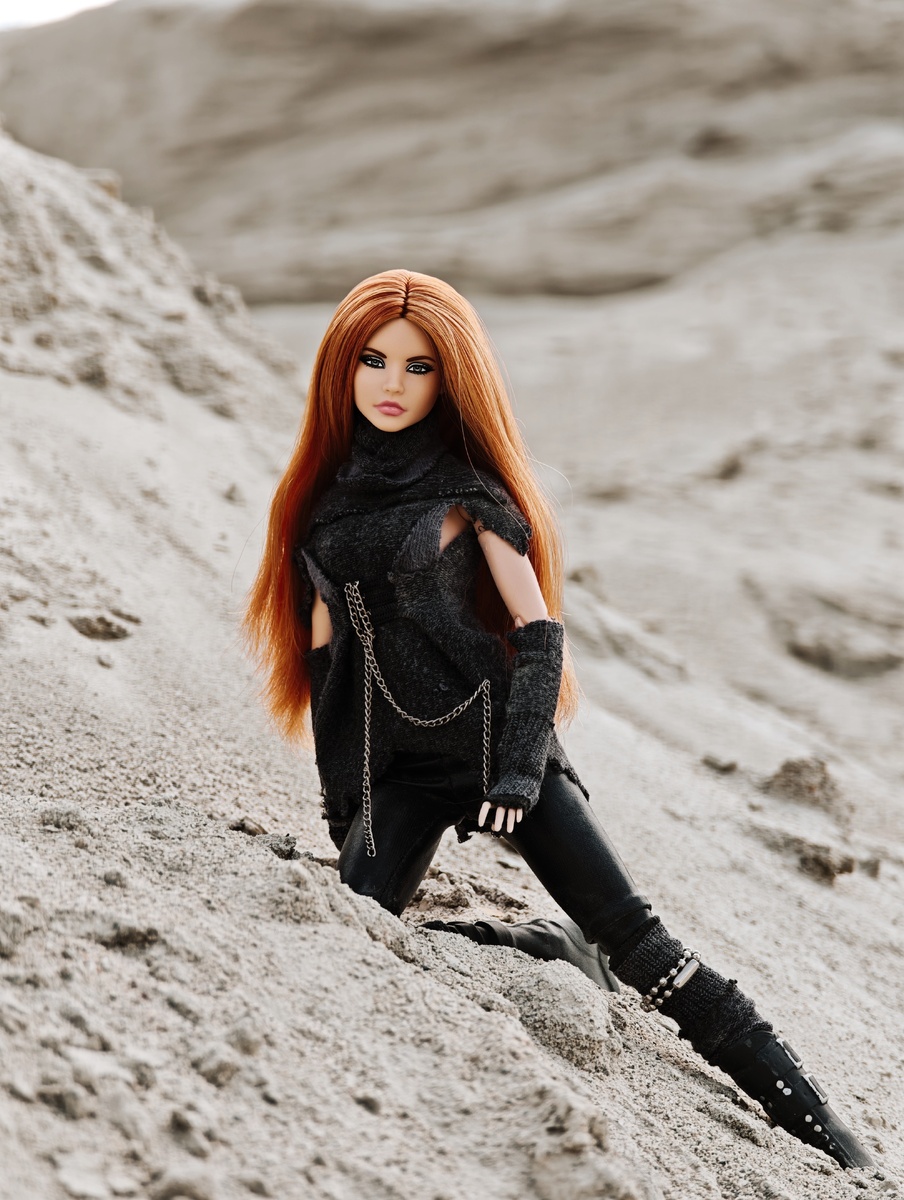 Barbie Looks 20 Andra – Линда в песках