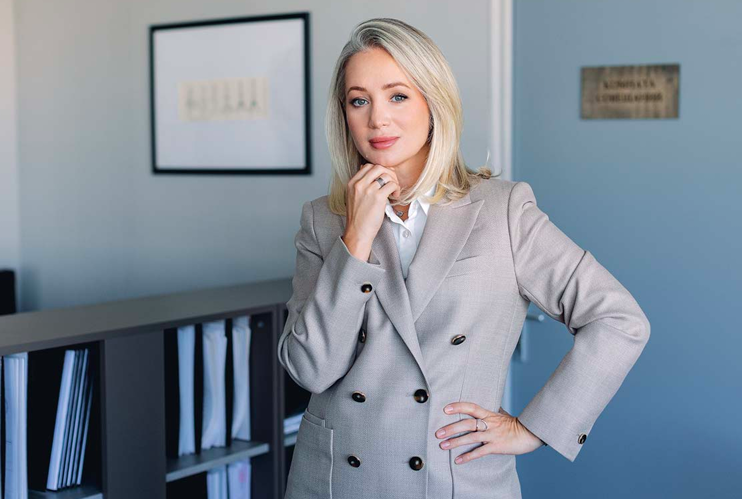На фото: Анастасия Селиванова, член Адвокатской палаты Московской области, управляющий партнер адвокатского бюро г. Москвы «Легарт», эксперт при Уполномоченном по защите прав предпринимателей в г. Москве.