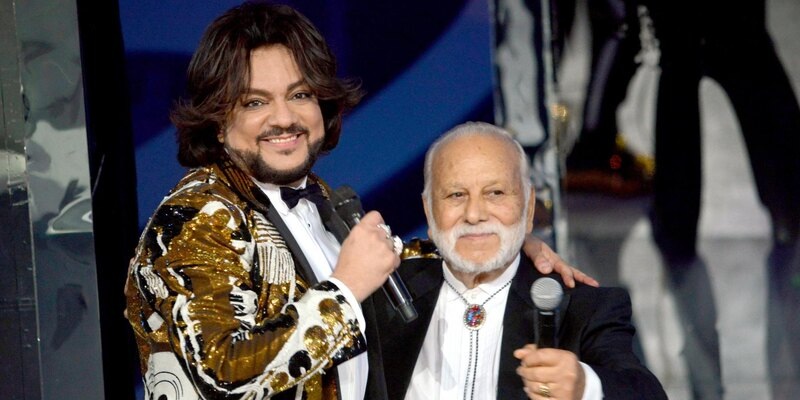 Филипп Киркоров впервые вышел на связь с поклонниками, опубликовав эмоциональный пост в годовщину дня рождения своего отца — Бедроса Киркорова.