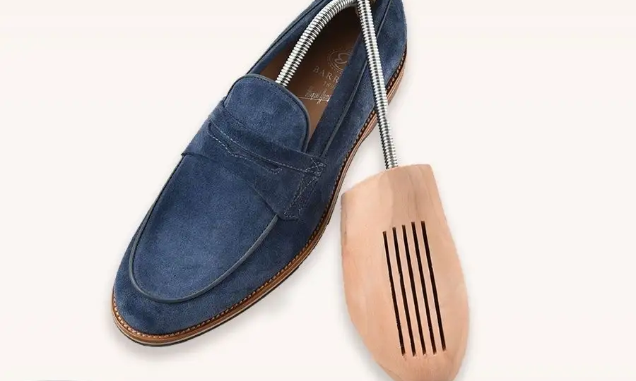 Как растянуть обувь в домашних условиях: простые и проверенные способы