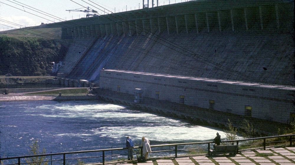    Советские ГЭС — как инженеры СССР покорили реки и время