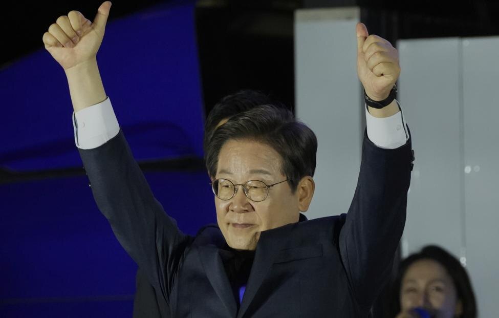 © AP Photo/Ahn Young-joon