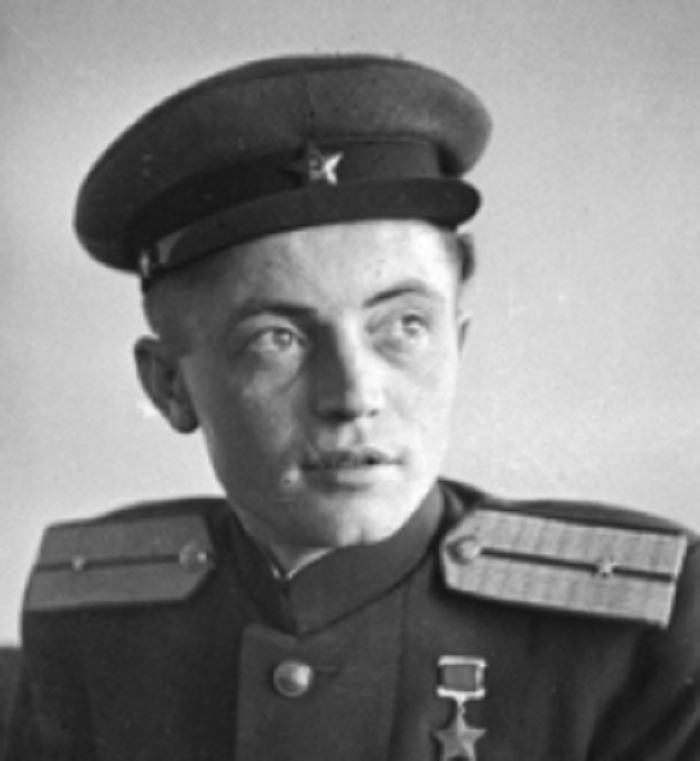 Павлов Яков Федотович (1917-1981) - Герой Сталинградской битвы, Герой Советского Союза (фото из открытых источников интернета)
