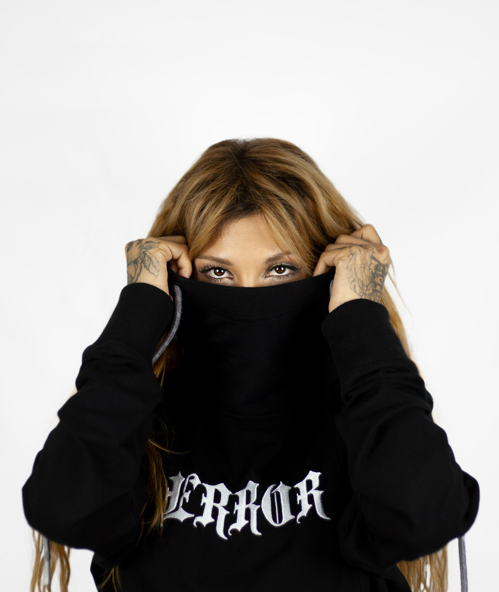 Качественное худи оверсайз с надписью "ERROR"