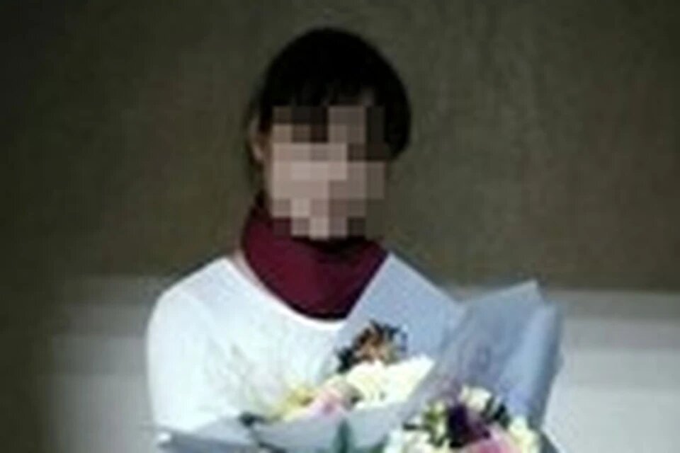 На крики ребенка никто не реагировал. Когда в дом пришли соседи, было уже слишком поздно