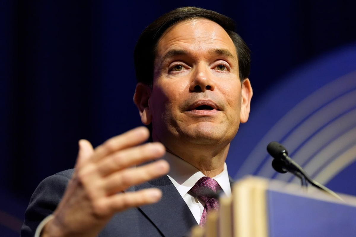 © AP Photo/Mark Schiefelbein