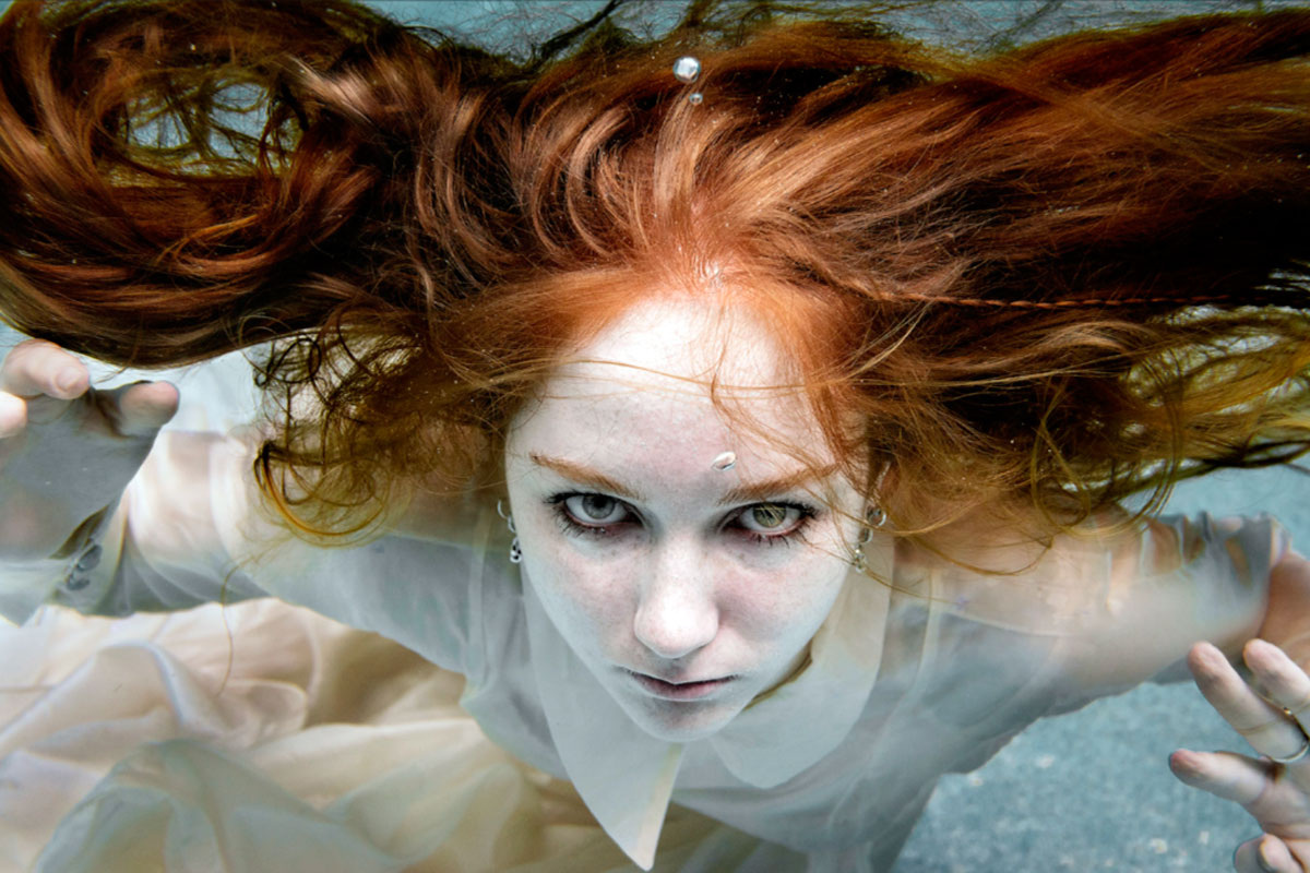 Почему люди чувствуют пустоту? Ответ — в неудачном отражении родителей