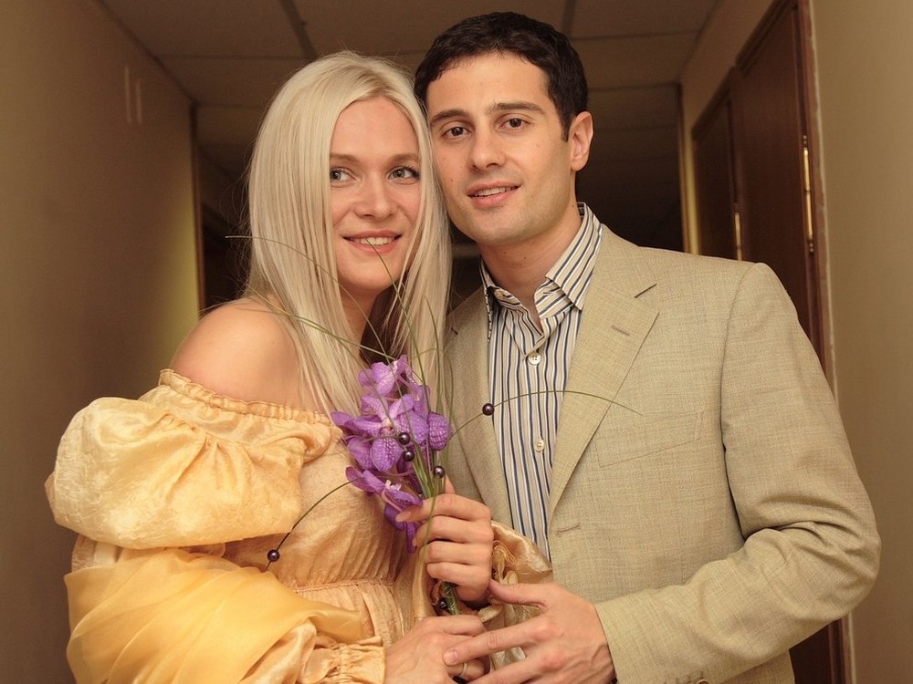 Антон Макарский и его жена Виктория