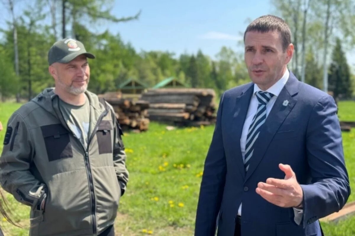    Дмитрий Демешин открыл площадку патриотического лагеря у Татарского пролива