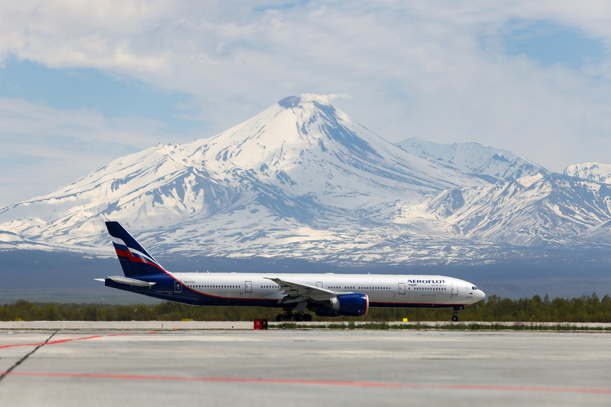 Фото: самолёт Аэрофлота в воздушной гавани Петропавловска-Камчатского / Международный аэропорт Петропавловск-Камчатский
