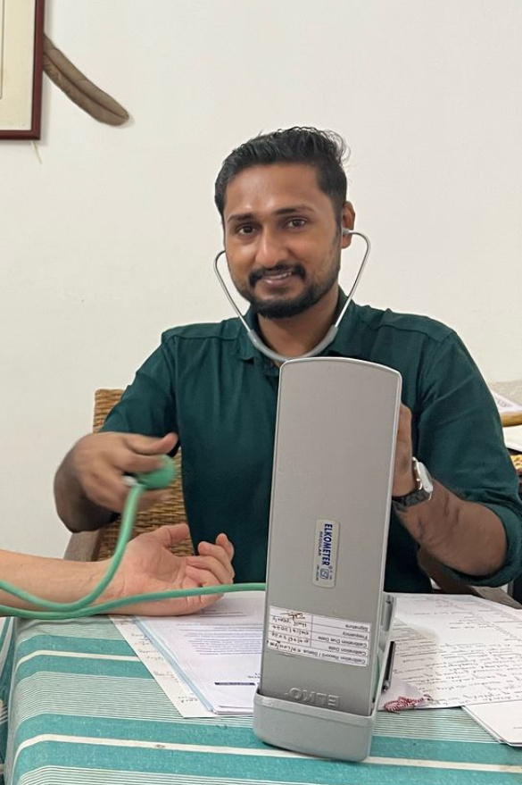 Наш любимый доктор. Фото Федоренкова В.