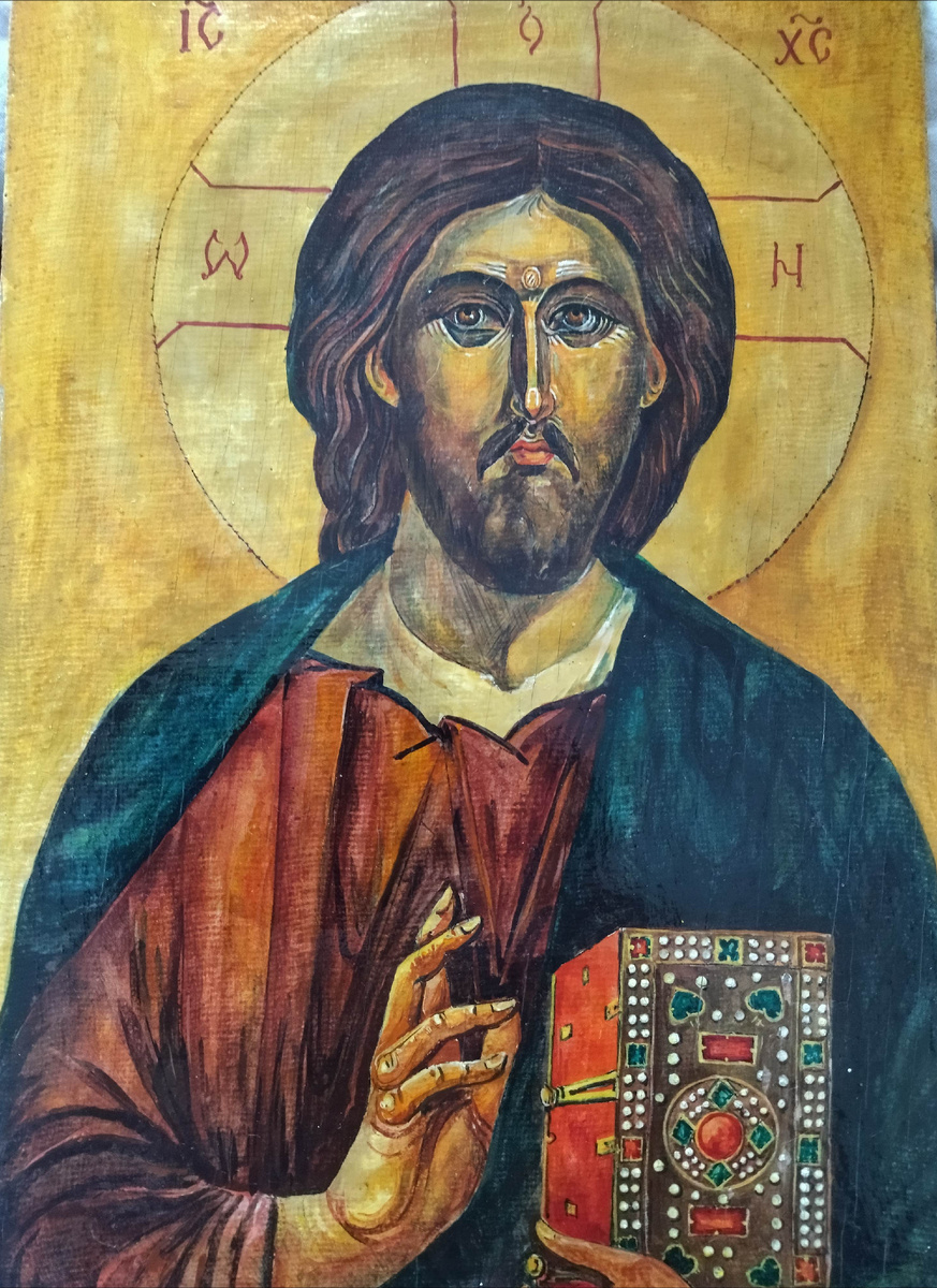 "Вседержитель" - иконографический образ Спасителя. Отличительными особенностями такого изображения служат благословляющий жест и книга (либо свиток) в левой руке.