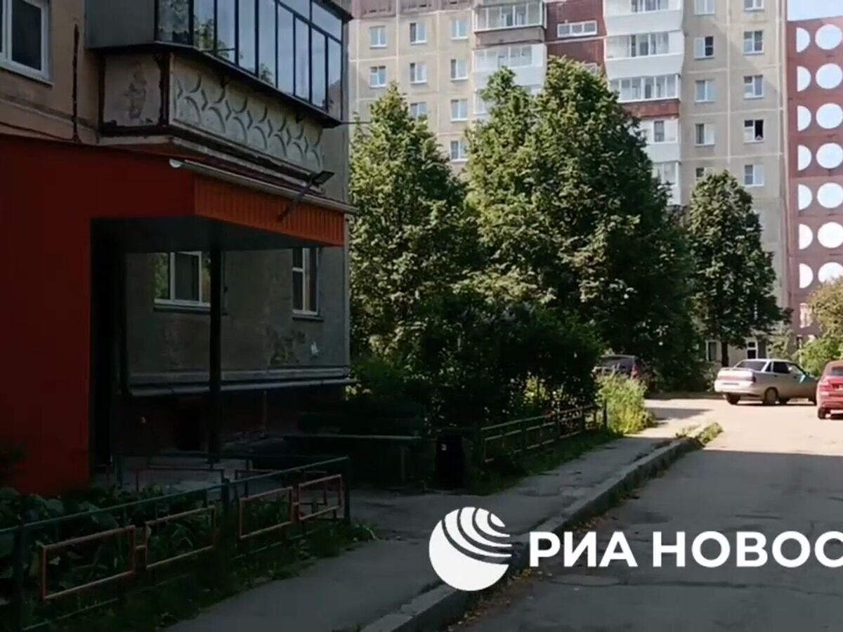    Бабушка возможного причастного к атаке БПЛА в Иркутской области не знает, где он© РИА Новости