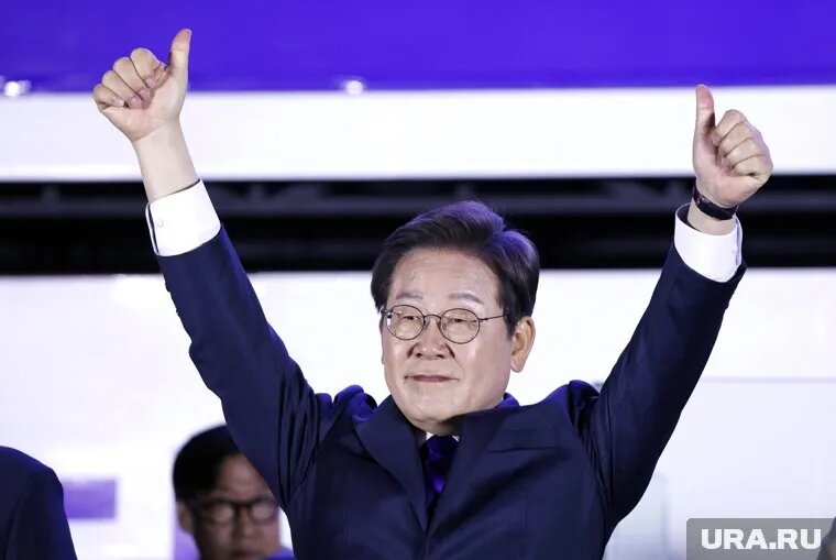 Ли Чжэ Мен лидирует по количеству голосов на выборах. Фото: JEON HEON-KYUN/EPA/ТАСС