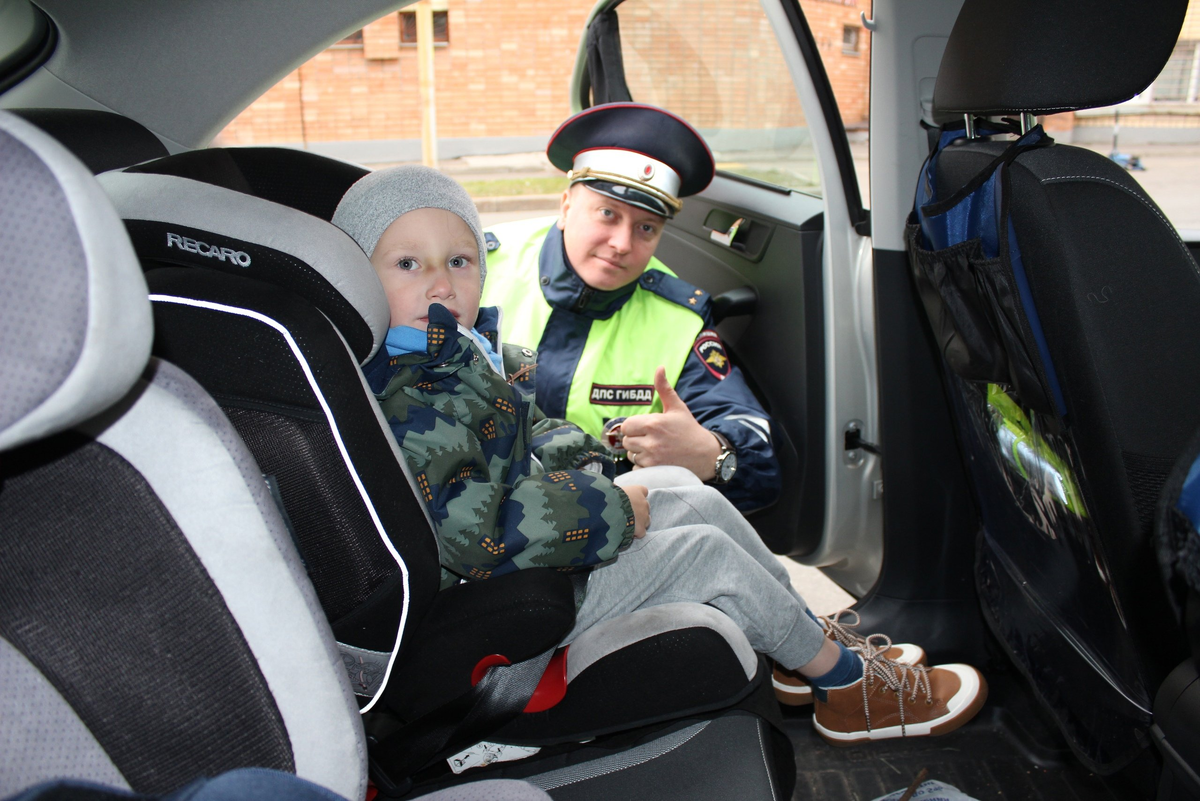 Вот такие детские кресла можно будет использовать. 