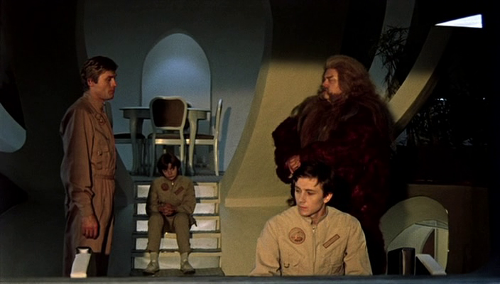 Кадр из фильма "Лиловый шар" (1987)