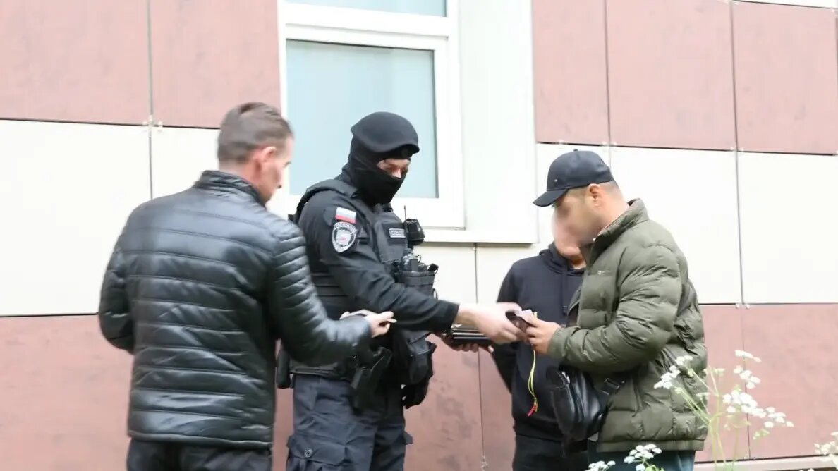    Фото: кадр видео ГУ МВД по Петербургу и Ленобласти